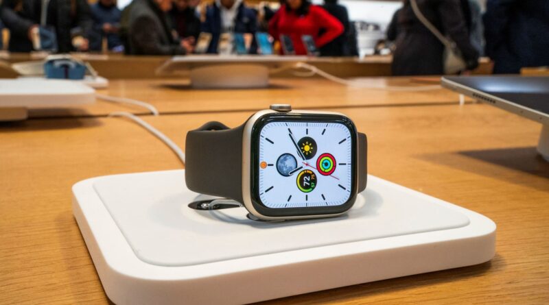 Apple Watch import ban temporarily stopped by U.S. appeals court