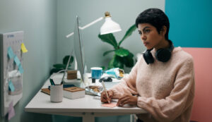 But Seriously, Where Does the Time Go? 8 Tips From ADHD and Productivity Experts To Conquer Time Blindness