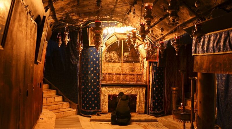 Christmas muted in 'grieving' Bethlehem