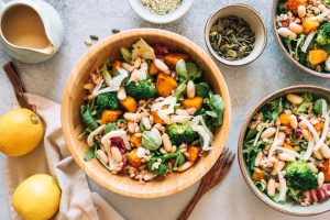 How a Gastroenterologist Eats for Digestive Balance During Stressful Meals (and Holidays)