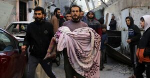 Israelis and Palestinians end dark year, with no end in sight to war