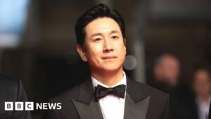 Lee Sun-kyun: A quiet farewell for Parasite star who died in the spotlight