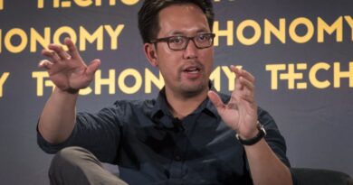 Opendoor co-founder Eric Wu is stepping down to return to his startup roots | TechCrunch