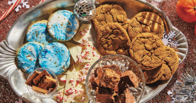 RDs Agree: Serving a Cookie Board Is the Sweetest Ways To Please a Crowd. Here's How