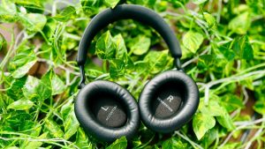 Sennheiser's budget headphones sound surprisingly good to me, but there's one problem