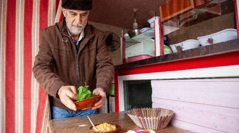 South Lebanon small businesses defy Israeli bombs to stay open