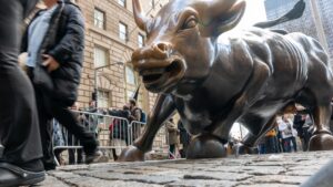 Stocks end 2023 with a 4th-quarter rally and many soft landing converts. Breaking down the '24 outlook