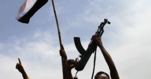 Sudan civilians rush for arms as paramilitaries advance