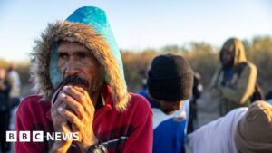 Texas to arrest illegal migrants in challenge to federal govt