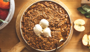 Using Pancake Mix to Bake a Cozy, Protein-Rich Apple Crumble Is Almost Too Easy