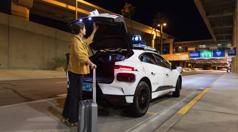 Waymo launches curbside robotaxi pickup at Phoenix airport | TechCrunch