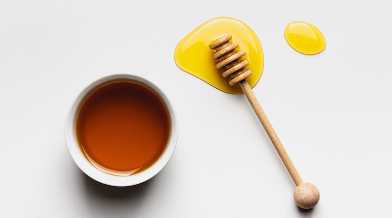 A Short-and-Sweet Answer to Whether Honey Is Vegan From a Former Bee Researcher