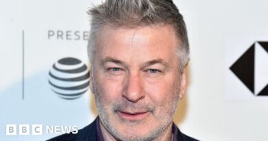 Alec Baldwin faces fresh manslaughter charge over 'Rust' shooting