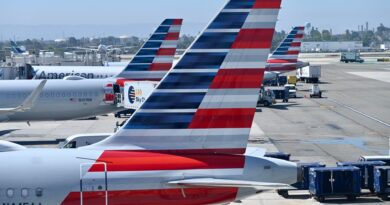 American Airlines’ hard landing on Maui sends 6 to hospital