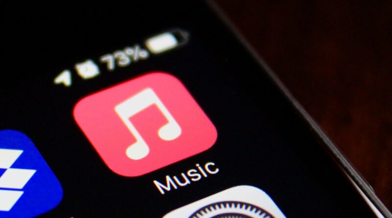 Apple will pay artists more to have a spatial audio version on Apple Music | TechCrunch