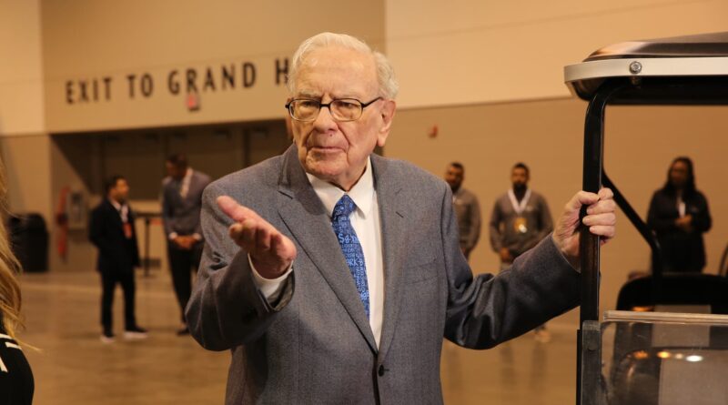 Berkshire Hathaway didn't beat the market this year, but Warren Buffett's track record is unmatched