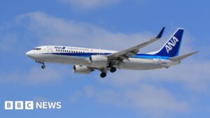 Cockpit window crack forces ANA Boeing flight in Japan to turn back
