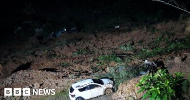 Colombia landslide kills 23 including many sheltering in house