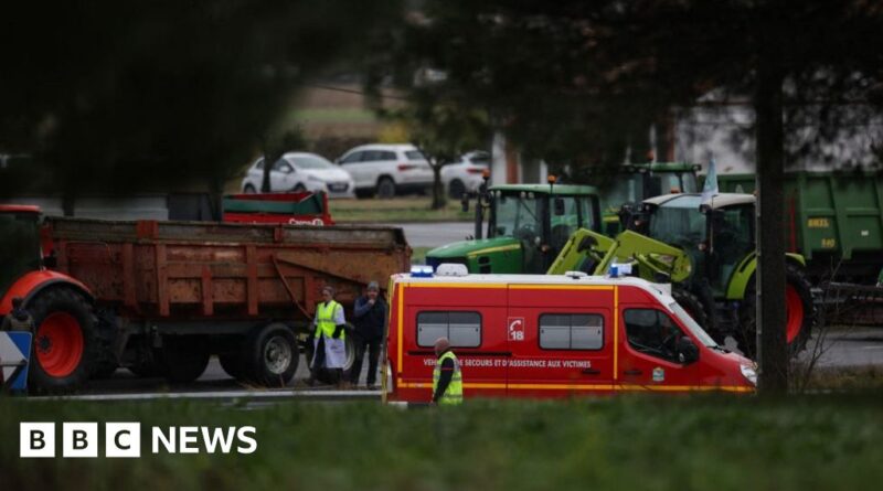 French protests: Female farmer and daughter killed as car hits protesters