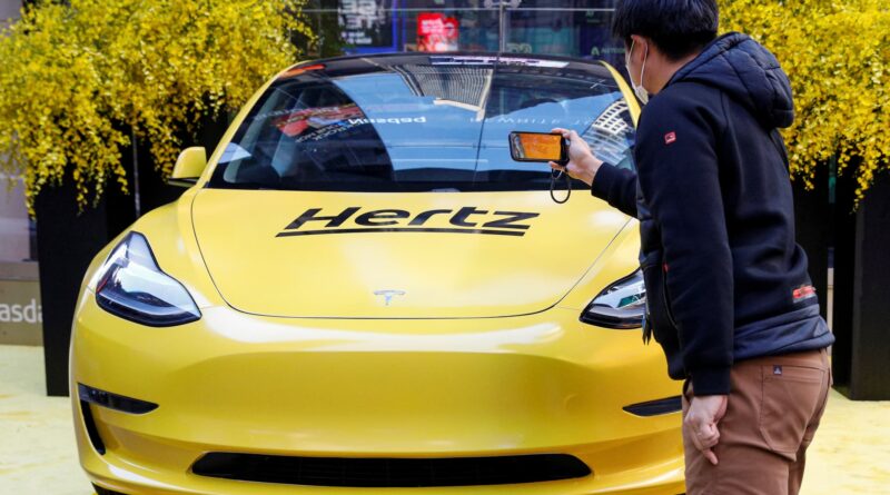 Hertz makes 'agile' decision to shift strategy and sell EVs, Teslas