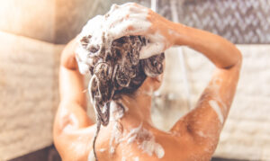 How To Wash a Dry Scalp, According to a Stylist | Well+Good