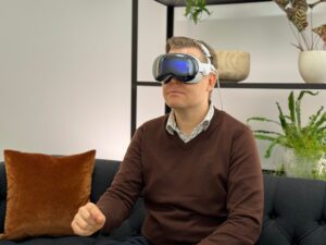 I spent the morning with the Apple Vision Pro | TechCrunch