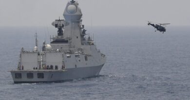 India navy rescues Arabian Sea crew after hijack attempt