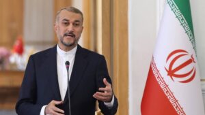 Iran warns the U.S. not to 'tie their destiny' to the fate of Israel's Netanyahu