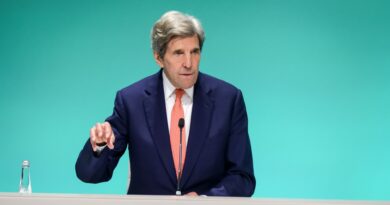 John Kerry, the US climate envoy, to leave the Biden administration