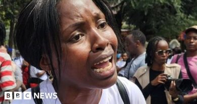 Kenya femicide: Hundreds protest at violence against women