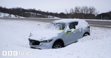 Nearly 90 dead after fierce winter storms strike US