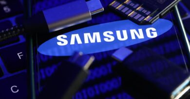 Samsung Electronics' operating profit falls 34.57% in the fourth quarter, in line with guidance