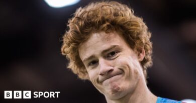 Shawn Barber: Former world pole vault champion dies aged 29