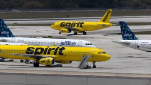 Spirit Airlines shares sink 20% in second day of losses after judge blocks JetBlue merger