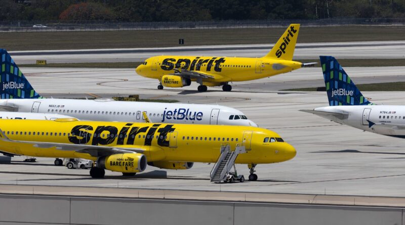 Spirit Airlines shares sink 20% in second day of losses after judge blocks JetBlue merger