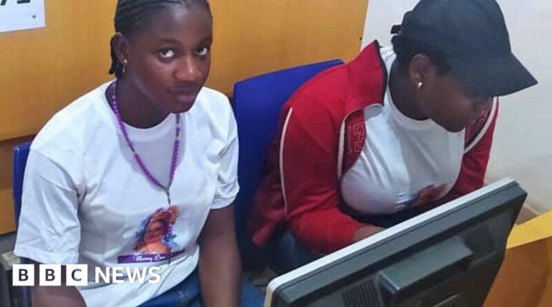 The Nigerian teens clueless on computers but aiming to reboot