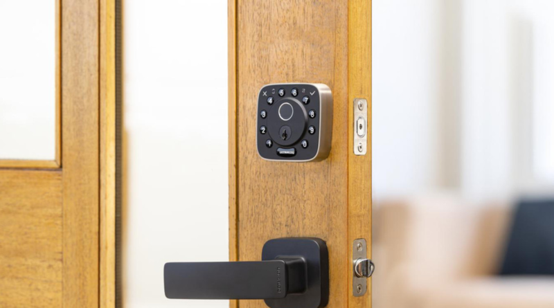 This new fingerprint smart lock is the first to support Matter-over-Thread