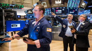 Thursday's analyst calls: This pets stock gets an upgrade, more Salesforce gains ahead?