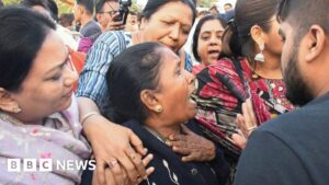Vadodara boat accident: India schoolchildren were 'not given life jackets'