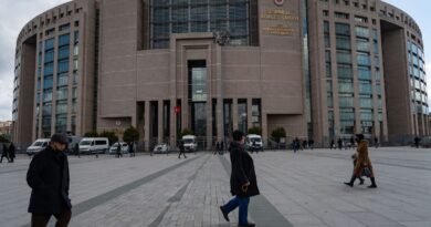 Armed attack against Istanbul courthouse leaves 2 dead