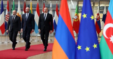 Armenia, Azerbaijan inch toward shaky peace deal but key issues unaddressed