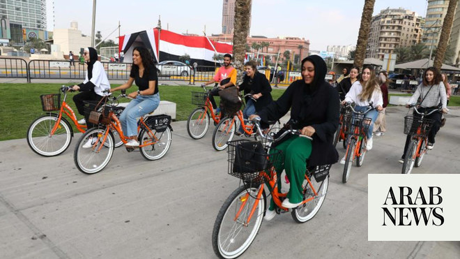 Bike project eases movement in congested streets of Cairo