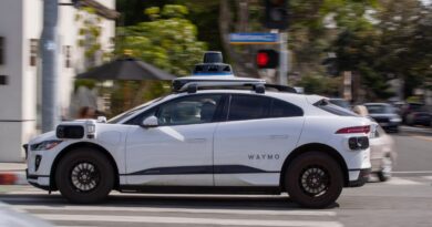 Californian regulator looking into Waymo's collision with a cylist | TechCrunch