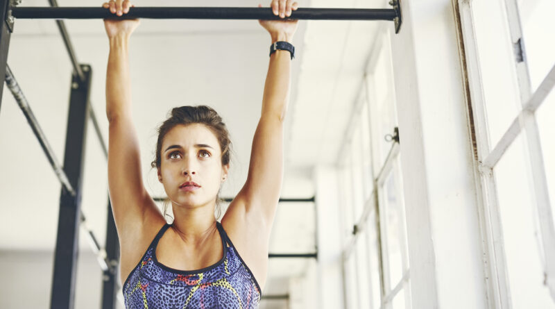 Can't Do a Pull-Up? These 5 Alternative Moves Are Just As Effective