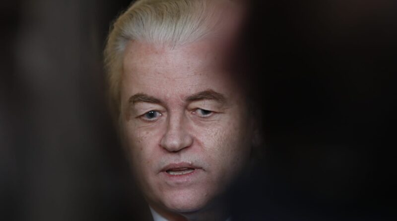 Dutch far-right Geert Wilders' hopes of becoming prime minister sink after coalition talks collapse