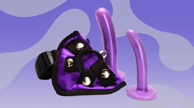 I Teach Strap-On Sex Classes, and This Is The Only Beginner Strap-On Kit I Recommend