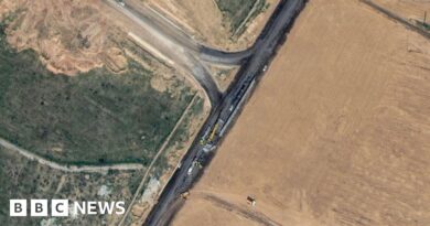 Israel Gaza war: Satellite images show construction on Egypt's border