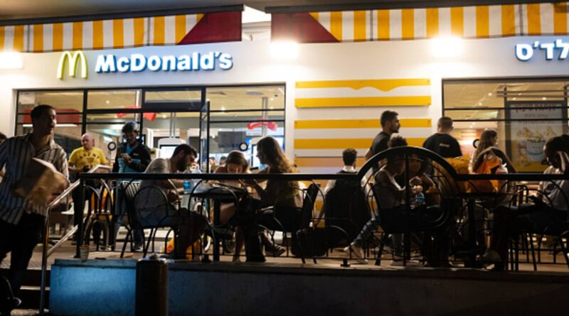 McDonald's and Starbucks blame the Israel-Hamas war for slower sales — and the recovery might take a while