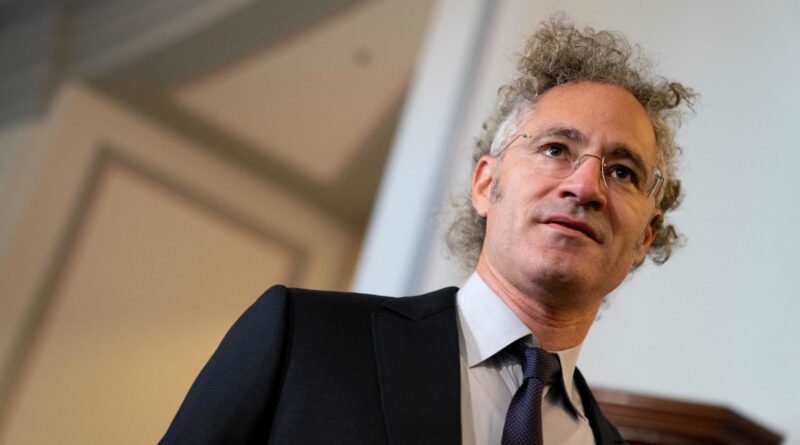 Palantir stock jumps 17% on revenue beat