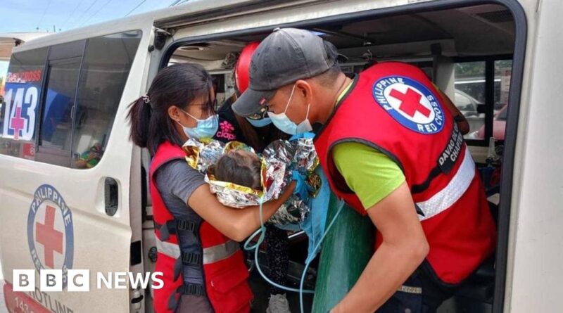 Philippines landslide: Child rescued after 60 hours under rubble